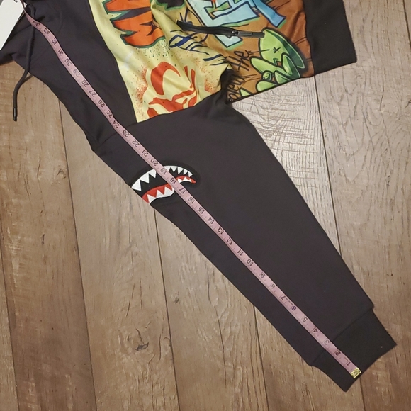 Sprayground Star Wars Mandalorian On The Run Hoody - Picture 12 of 15